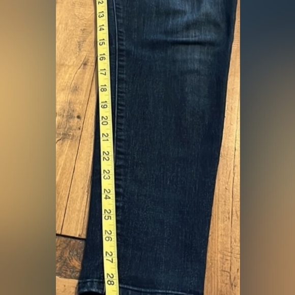 Ladies Democracy Ab Technology  Jeans Size 12  Stretchy Reg Wash Blue - Picture 8 of 8